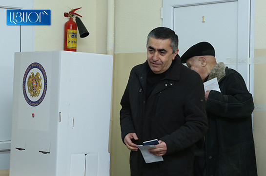 ARF-D Armen Rustamyan votes for future of Armenia