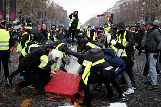Всеобщая конфедерация труда Франции призывает увеличить число акций протеста