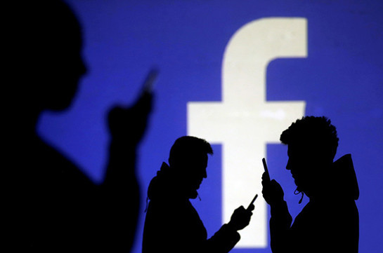 Facebook предоставляла компаниям доступ к данным пользователей