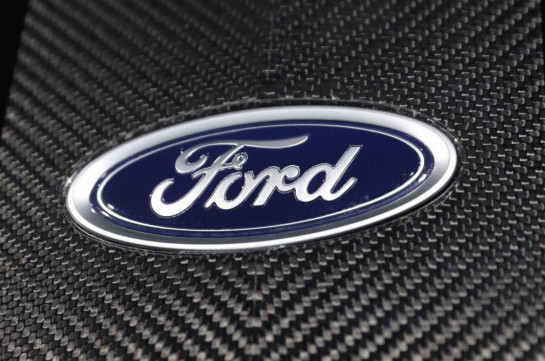 Ford to cut thousands of jobs in turnaround plan