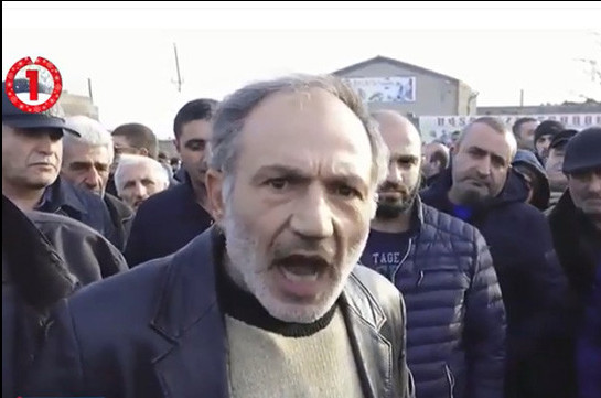 Protester urges Pashinyan to “wake up” and implement given promises