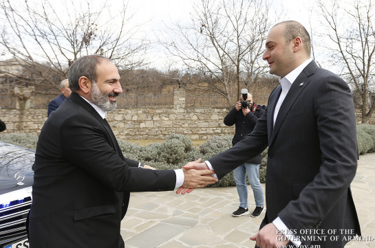 Armenian, Georgian PMs meet in Georgia’s Bolnis community