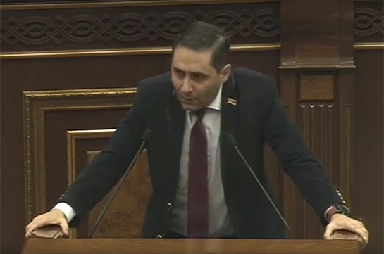 Представитель «Светлой Армении» распространяет с трибуны парламента сведения азербайджанской стороны – Арман Абовян