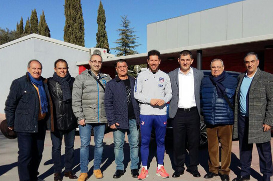 Հայաստանի ազգային հավաքականի մարզիչները հանդիպել են Դիեգո Սիմեոնեին