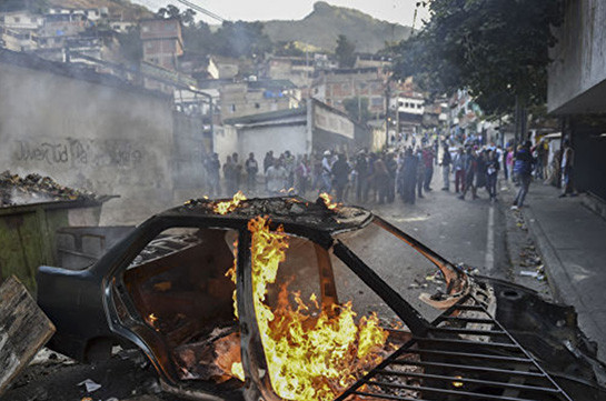 Վենեսուելայում բողոքի ակցիաների ժամանակ երկու մարդ է մահացել