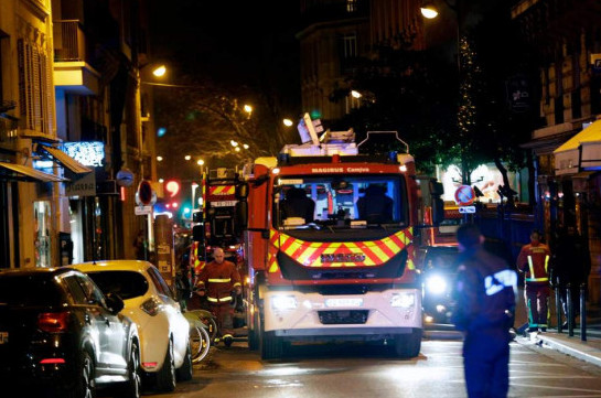 Seven dead, many injured in Paris building fire