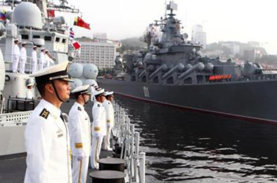 Япония обвинила Китай во вторжении в ее территориальные воды