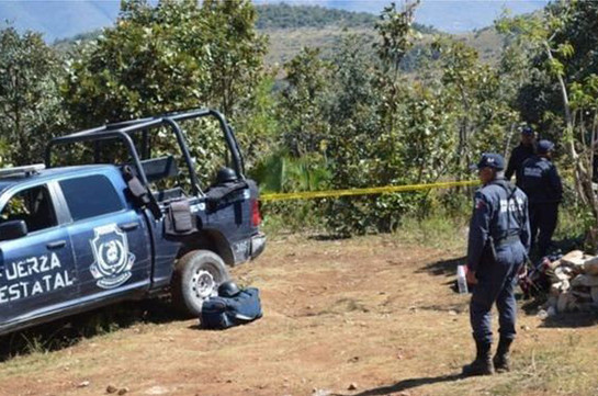 Около 70 тел найдено в тайных захоронениях в Мексике
