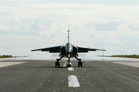 Два самолета ВВС Индии столкнулись на юго-западе страны