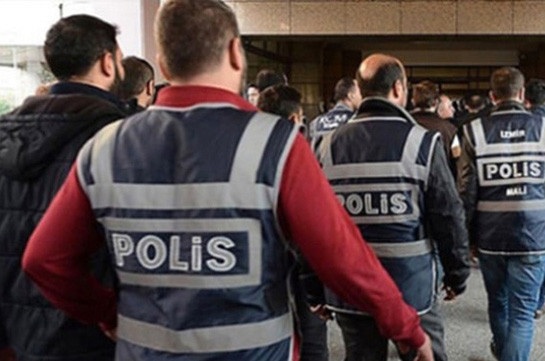 Аресты военных в Турции: прокуратура предписала задержать 295 человек