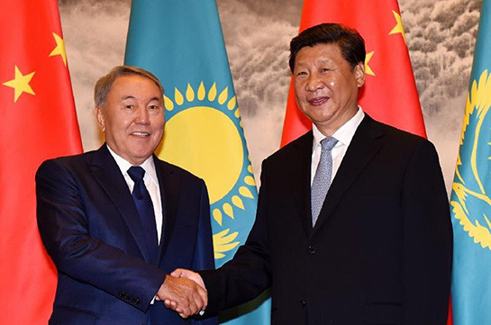 Си Цзиньпин пригласил Назарбаева в Пекин