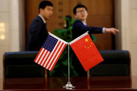 Глава минфина США сообщил о продуктивном начале переговоров по торговле с Китаем