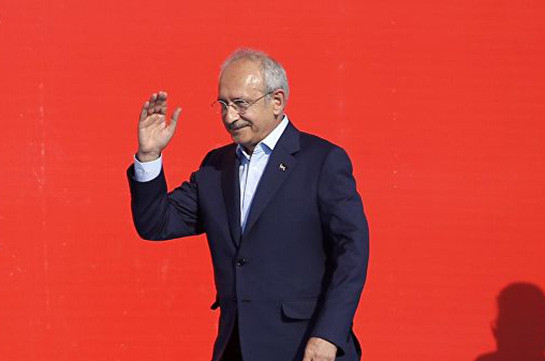 На выборах мэра Стамбула лидирует кандидат от оппозиции