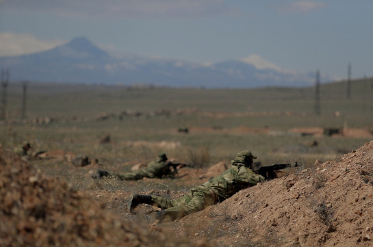 В Армении завершились совместные двусторонние российско-армянские батальонные тактические учения боевыми стрельбами
