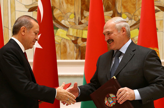 Лукашенко рассказал, что Эрдоган называет его братом