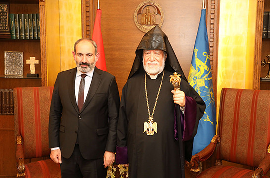 PM holds phone conversation with Aram I, Catholicos of the Great House of Cilicia