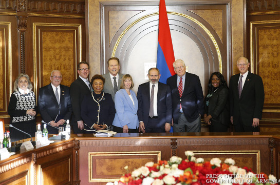 Armenian PM receives U.S. Congress delegation