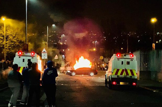 Journalist shot dead during Derry rioting