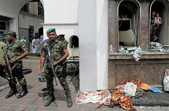 Число жертв терактов на Шри-Ланке возросло до 321 человека