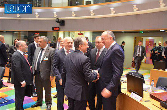 В Брюсселе состоялась короткая встреча глав МИД Армении и Азербайджана  (Фото)
