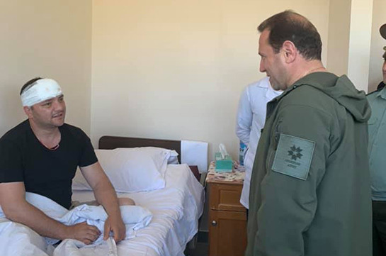 Министр обороны посетил Центральный военный госпиталь