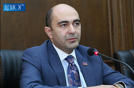 «Լուսավոր Հայաստանը» հորդորում է վարչապետին վերանայել դատարաններն արգելափակելու կոչը