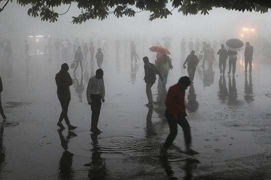 Հնդկաստանում ամպրոպների և հորդառատ անձրևների հետևանքով 26 մարդ է մահացել