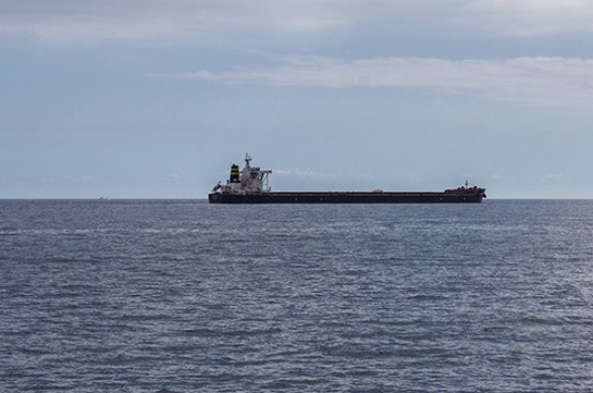 Два нефтяных танкера подверглись атаке в Оманском заливе