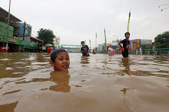 Ինդոնեզիայում մոտ 6 հազար մարդիկ լքել են իրենց տները մոլեգնող ջրհեղեղի պատճառով