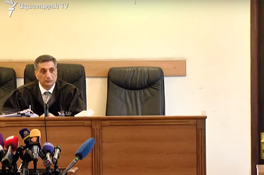 Судья по делу экс-президента Роберта Кочаряна во второй раз удалился в совещательную комнату