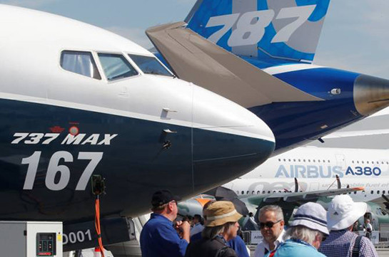 В Boeing извинились перед семьями жертв крушений самолетов 737 MАX