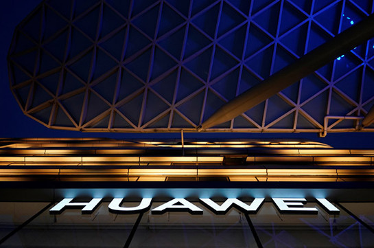 Huawei заявляет об убытке в $30 млрд от атаки США
