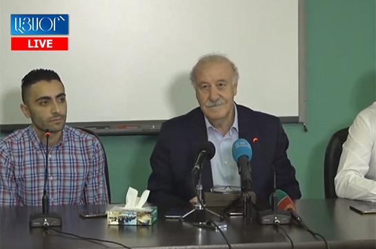 Վիսենտե դել Բոսկեն Երևանում է. Հանդիպում է լրագրողների հետ (Տեսանյութ)