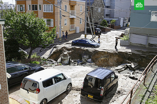 Число пострадавших при землетрясении в Японии возросло до 26