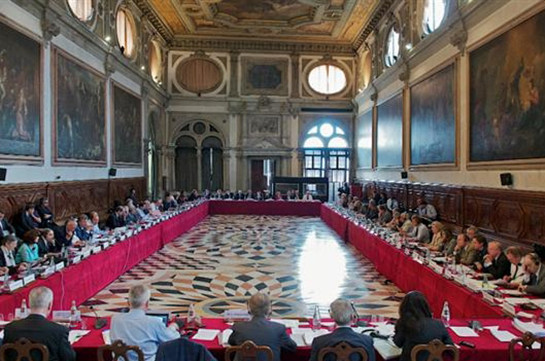 Венецианская комиссия обратилась к ситуации вокруг Конституционного суда Армении