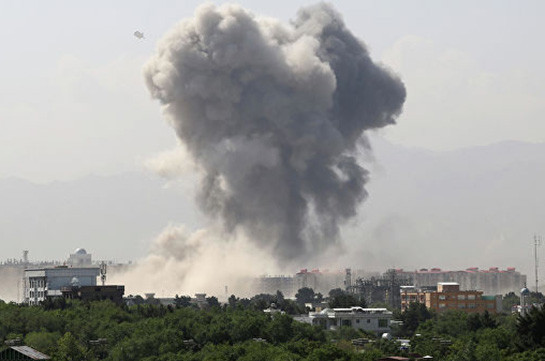 При взрыве в Кабуле пострадали более 90 человек
