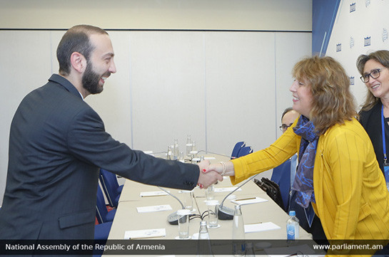 Ararat Mirzoyan Meets with President of House of Representatives of Uruguay Cecilia Bottino