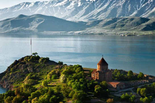 На заметку товарищам гардашам: груз армянского цивилизационного наследия вам не по плечу, как не по ослу попона
