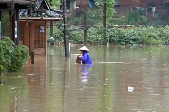 Չինաստանում տեղատարափ անձրևների և ջրհեղեղների պատճառով ավելի քան 60 մարդ է մահացել