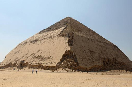 Եգիպտոսի բուրգերը սպասում են զբոսաշրջիկների (Տեսանյութ)
