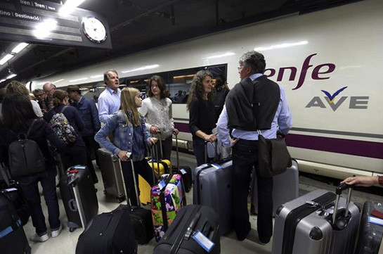 В Испании рейсы 320 поездов отменили из-за забастовки