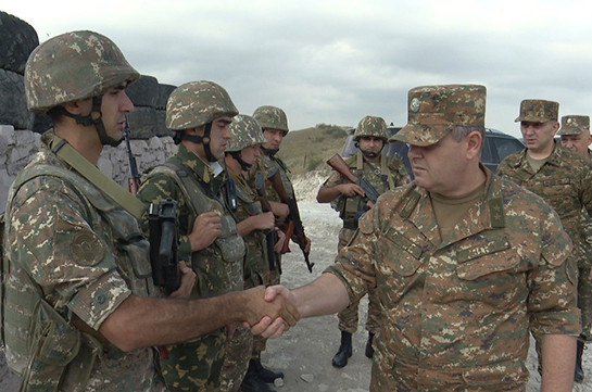 Начальник Генштаба ВС Армении посетил воинские части на северо-восточном участке границы
