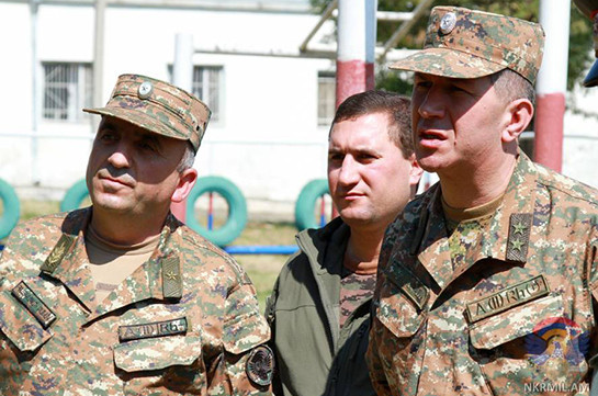 Արցախի և ՀՀ ՊՆ պաշտոնյաներն այցելել են Պաշտպանության բանակի զորամասեր