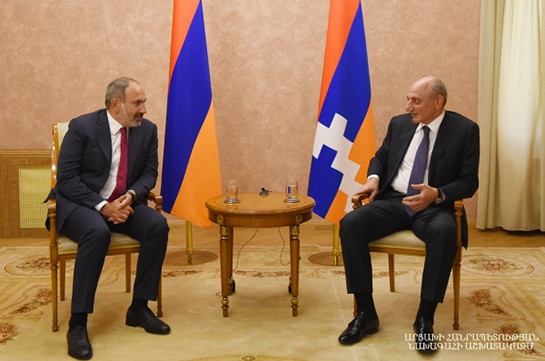 Bako Sahakyan, Nikol Pashinyan discuss cooperation between the two Armenian states