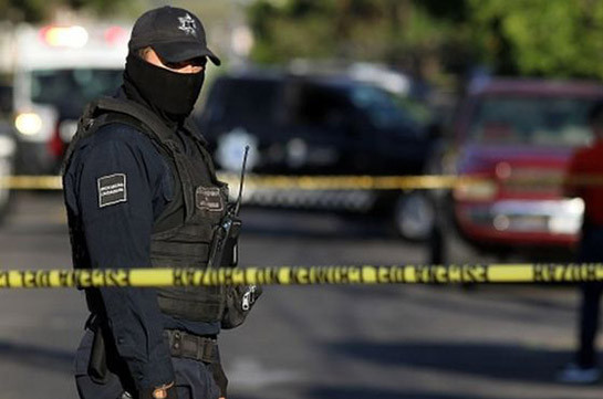 Mexico violence: Nine bodies found hanging from bridge