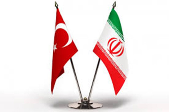 В МИД Турции заявили, что иранский танкер Adrian Darya 1 направляется в Ливан