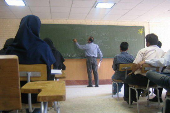 Иран играет на опережение. Почему Тегеран разрешил преподавание тюркского языка в школах провинций страны