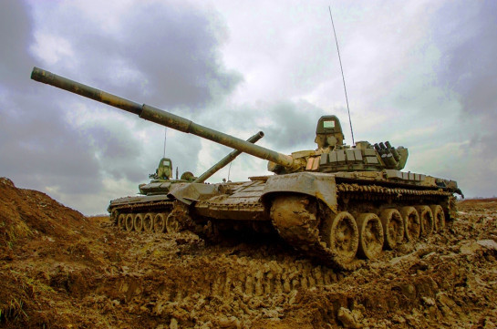 В Армении танкисты ЮВО показали «танковый вальс»