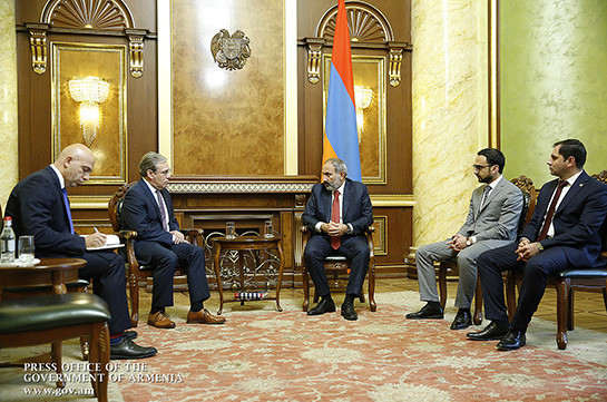 Armenia’s PM receives Lydian International acting chairman and CEO Edward Sellers