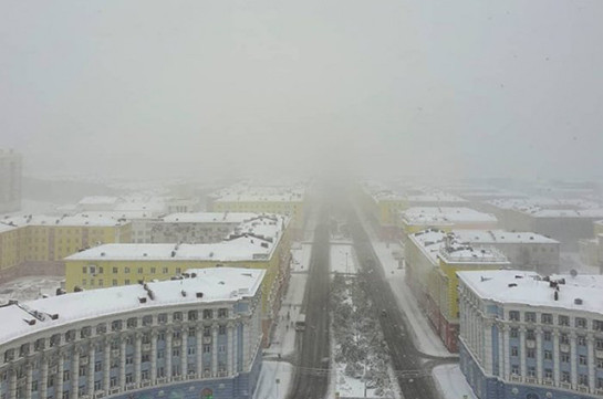 Первый снег выпал в Норильске